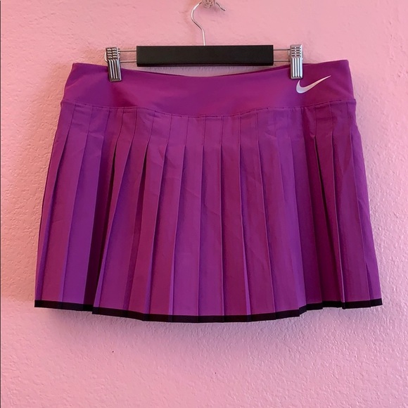 Nike Women’s purple & black Athletic pleated skirt